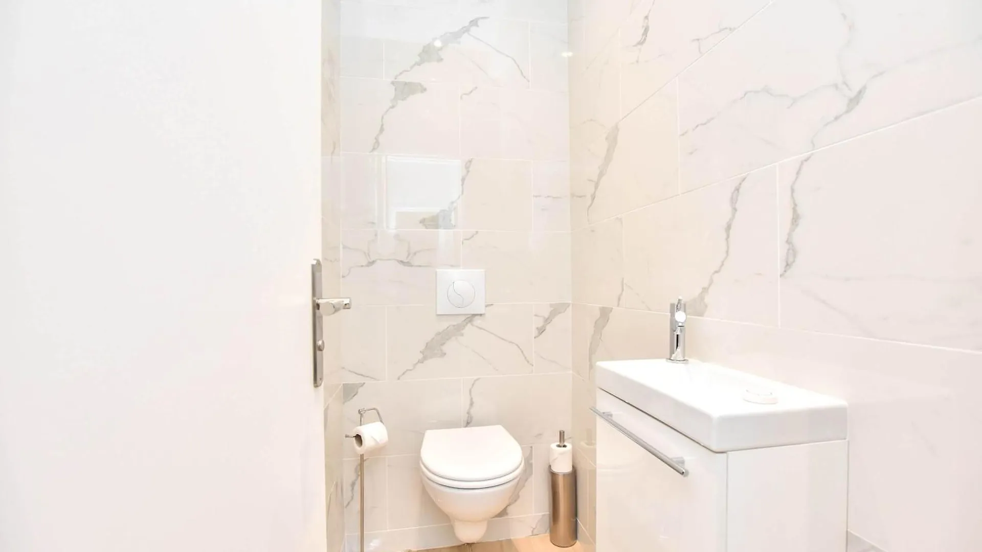 Charmant Appartement Paris 0*,